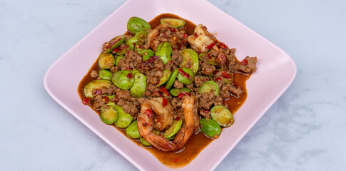Thai Mixed Curries with Rice - อาหารไทย