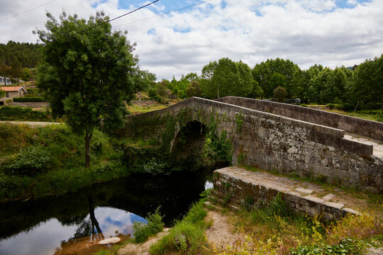Mondim de Basto (Portugal), May 16, 2022. Cabril River Bridge. Medieval town, it was crossed by the armies of Rome and Napoleon. It is part of the Camino de Santiago.