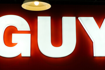 Parte di insegna presente in un locale anni 50