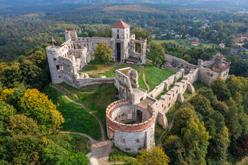 Zamek Tenczyn w Rudnie © Dejan Gospodarek