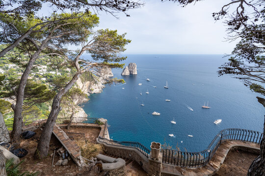 Belvedere di Punta Cannone viewpoint, Capri Island, Italy