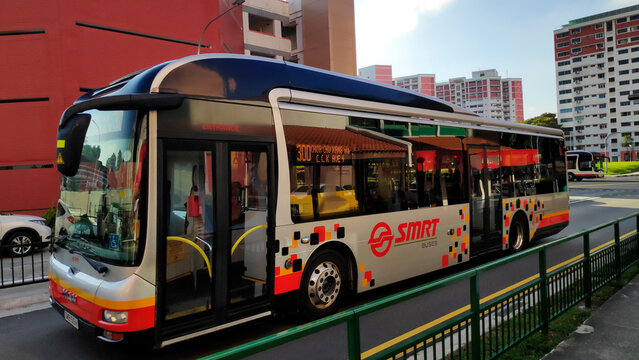 SMRT Bus Travel On The Singapore Street On In Singapore