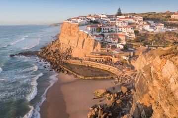 Fototapeta na wymiar Azenhas do Mar is a seaside town in the municipality of Sintra, Portugal. It is part of the civil parish of Colares. It is a popular tourist destination.