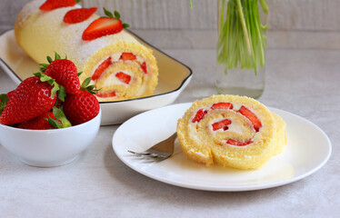 cream and strawberry roll