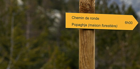 chemin de ronde