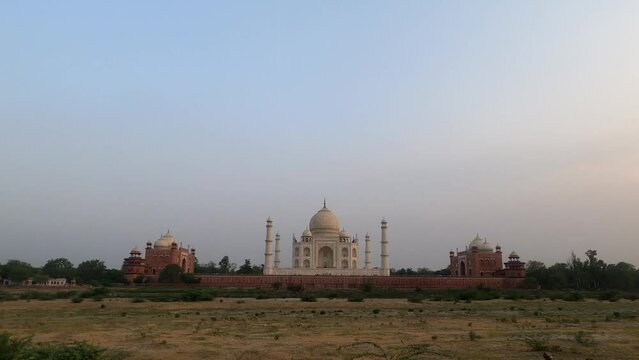 Taj Mahal India - wonder of the world 4k video full view from mehtab bagh