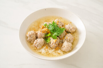 Boiled Rice with Pork Bowl