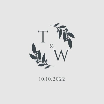 Letter TW elegant wedding monogram logo design