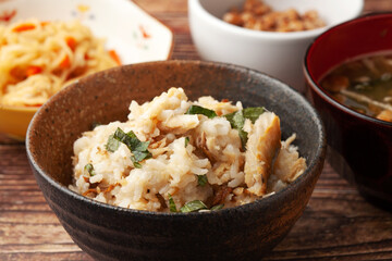 アジの炊き込みご飯