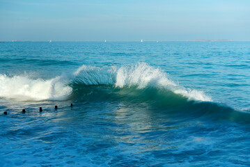 vagues des grandes marées à Saint-Malo