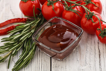 Tomato barbecue sauce on the bowl