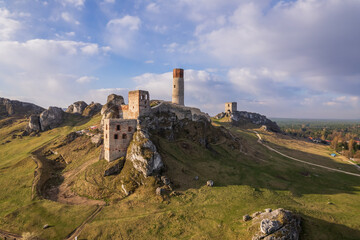 Fototapeta na wymiar Aerial view of castle ruins in Olsztyn in Poland