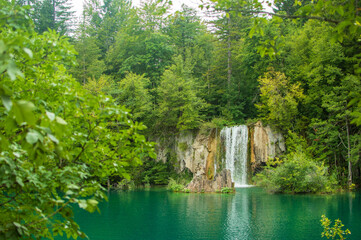 Fototapeta na wymiar View of Plitvice lake in national park in Croatia 
