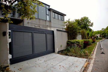 old house in the city