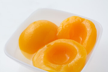 缶詰の桜桃