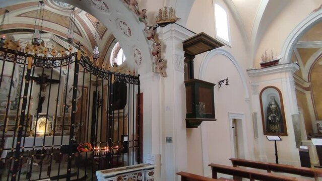 Forio - Panoramica interna della Chiesa del Soccorso