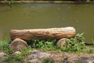 Simple bench of 3 logs 