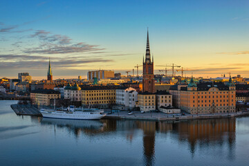 Stockholm Sweden, sunrise city skyline at Gamla Stan and Slussen - obrazy, fototapety, plakaty