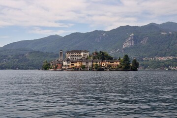 Isola San Giulo Orta