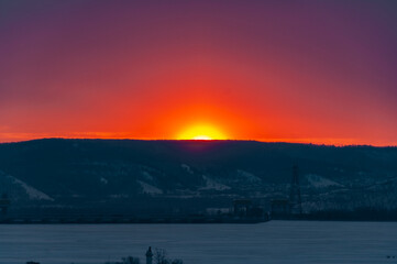 Sunrise in Samarskaya Luka National Park on a frosty winter morning!