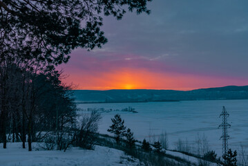 Sunrise in Samarskaya Luka National Park on a frosty winter morning!