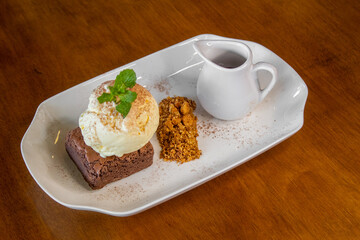 Brownie com sorvete