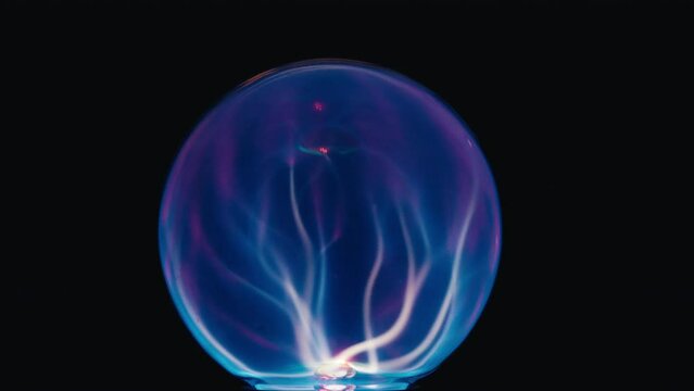 Electric plasma Ball in the night 