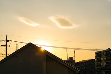 夕暮れの空の雲