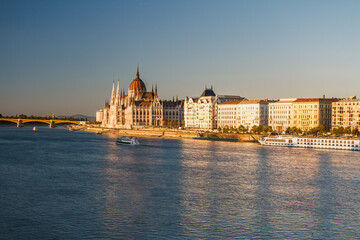 Obraz premium Budapest, Hungary. Panoramic view of the Danube and the parliament building