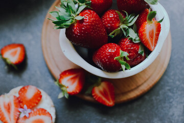 breakfast with strawberries