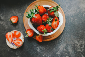 breakfast with strawberries