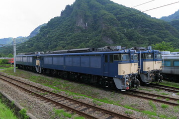 Obraz premium 碓氷峠 旧信越本線(旧碓氷線)の鉄道車両 群馬県 安中市