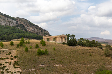 Fototapeta na wymiar Ruins of Greek temples in Sicily