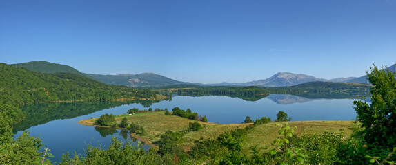 Fototapeta na wymiar Reservoir lake Peruca at the river Cetina, Croatia