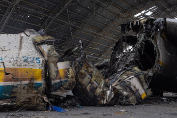 Fototapeta premium Destroyed plane at Gostomel airport