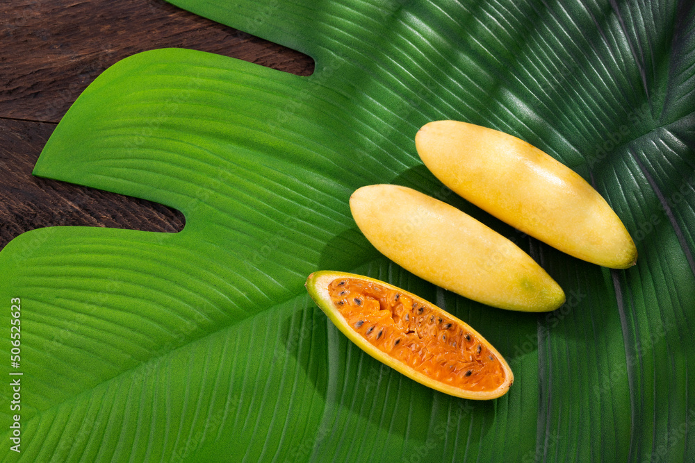 Poster Passiflora tripartita - Ripe and fresh tropical fruit curuba