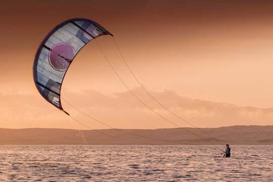 Kite in Paracas 01