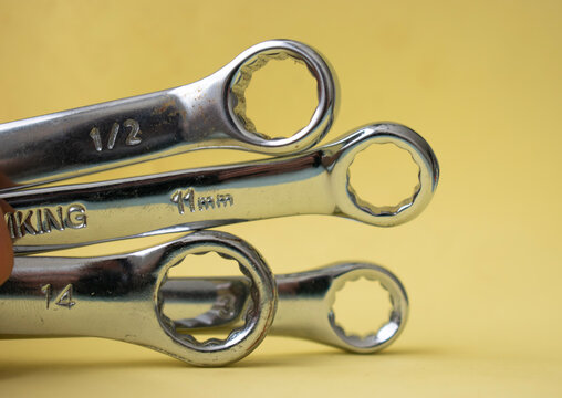 Llave para desarmar y armar