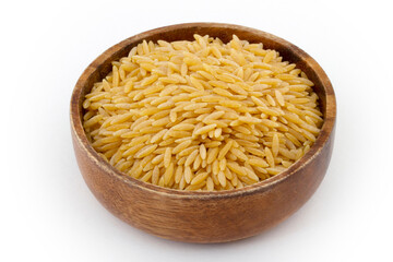 barley noodle in wooden plate