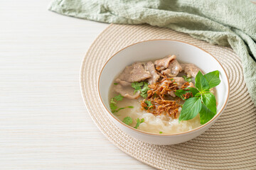 Pho Bo vietnamese soup with pork and rice noodles