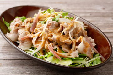 冷しゃぶ　ごまだれ