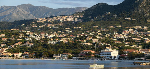 Corse... L'île rousse