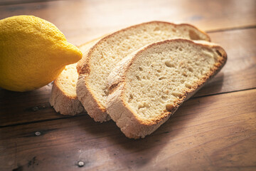 Pan con limón
