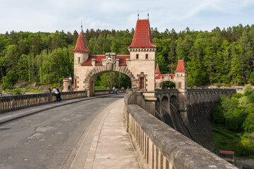 Fototapeta na wymiar Pseudo gothic fairy tale dam Les Kralovstvi in Czechia