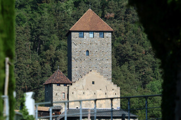 Schloss Tirol