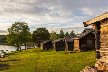 Fototapeta na wymiar wooden cabins in the Swedish countryside