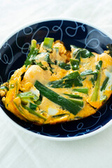 栄養満点のニラ玉
chinese chive and egg    stir fly cooking