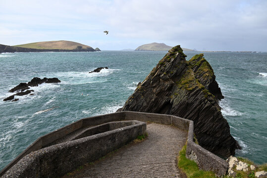 blacket islands-dunquin pier