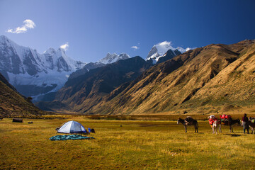Beautiful mountains landscapes in Cordillera Huayhuash, Peru, South America - obrazy, fototapety, plakaty