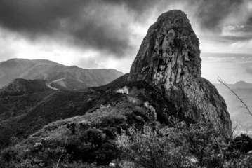 Foto op Canvas La Gomera, Canarische Eilanden, Spanje: panoramisch beeld van Los Roques in het Garajonay National Park © emilio navarino